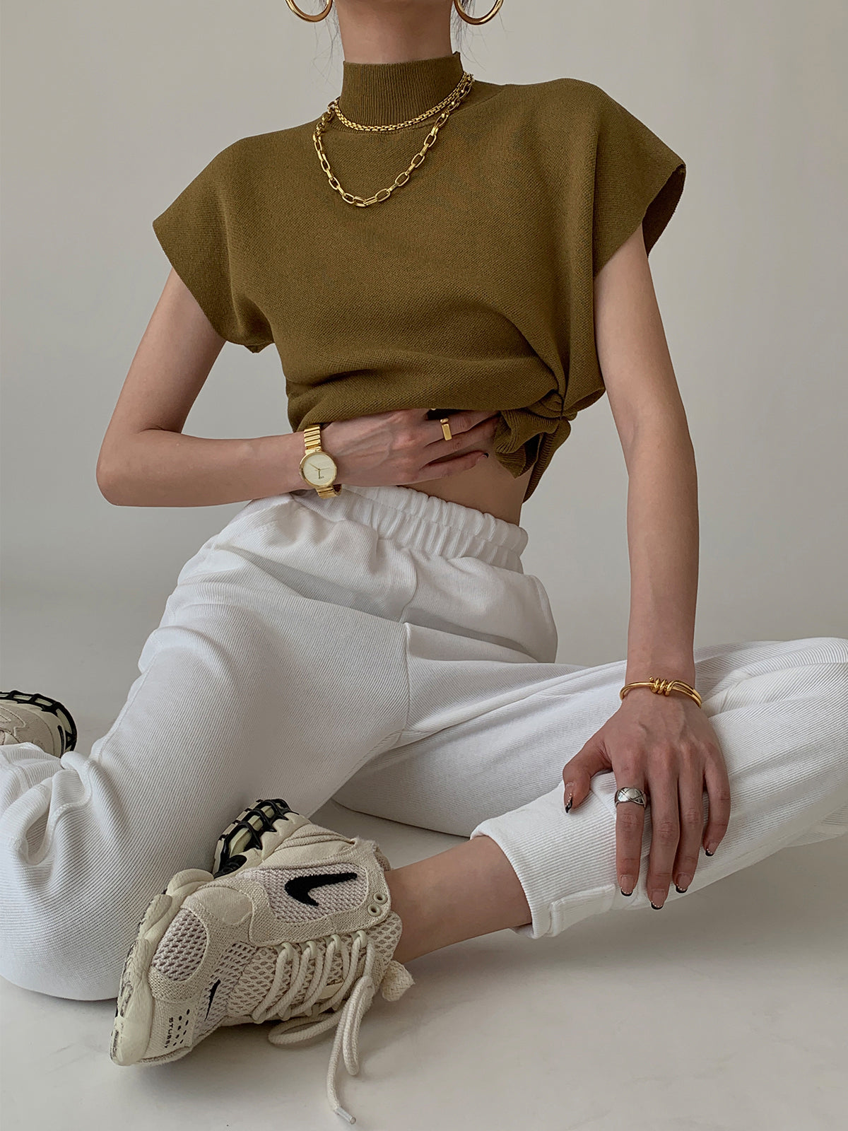 Leisurely Solid Pullover