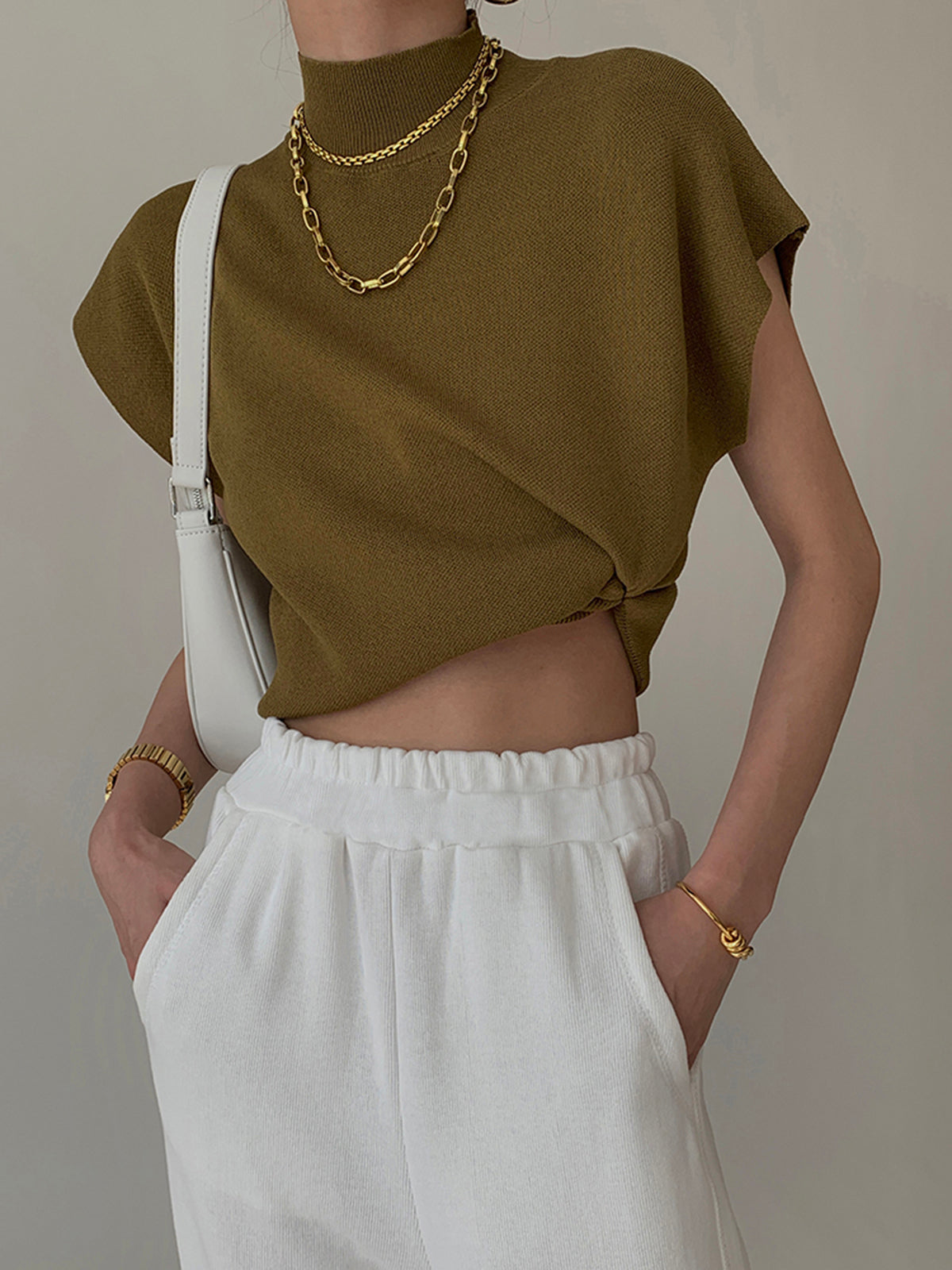 Leisurely Solid Pullover