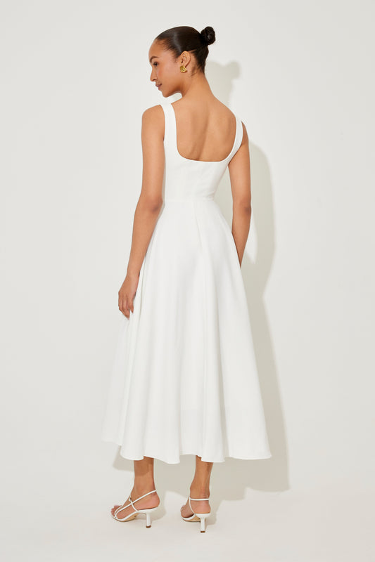 Amelia™ | Timeless Flowy Midi Dress