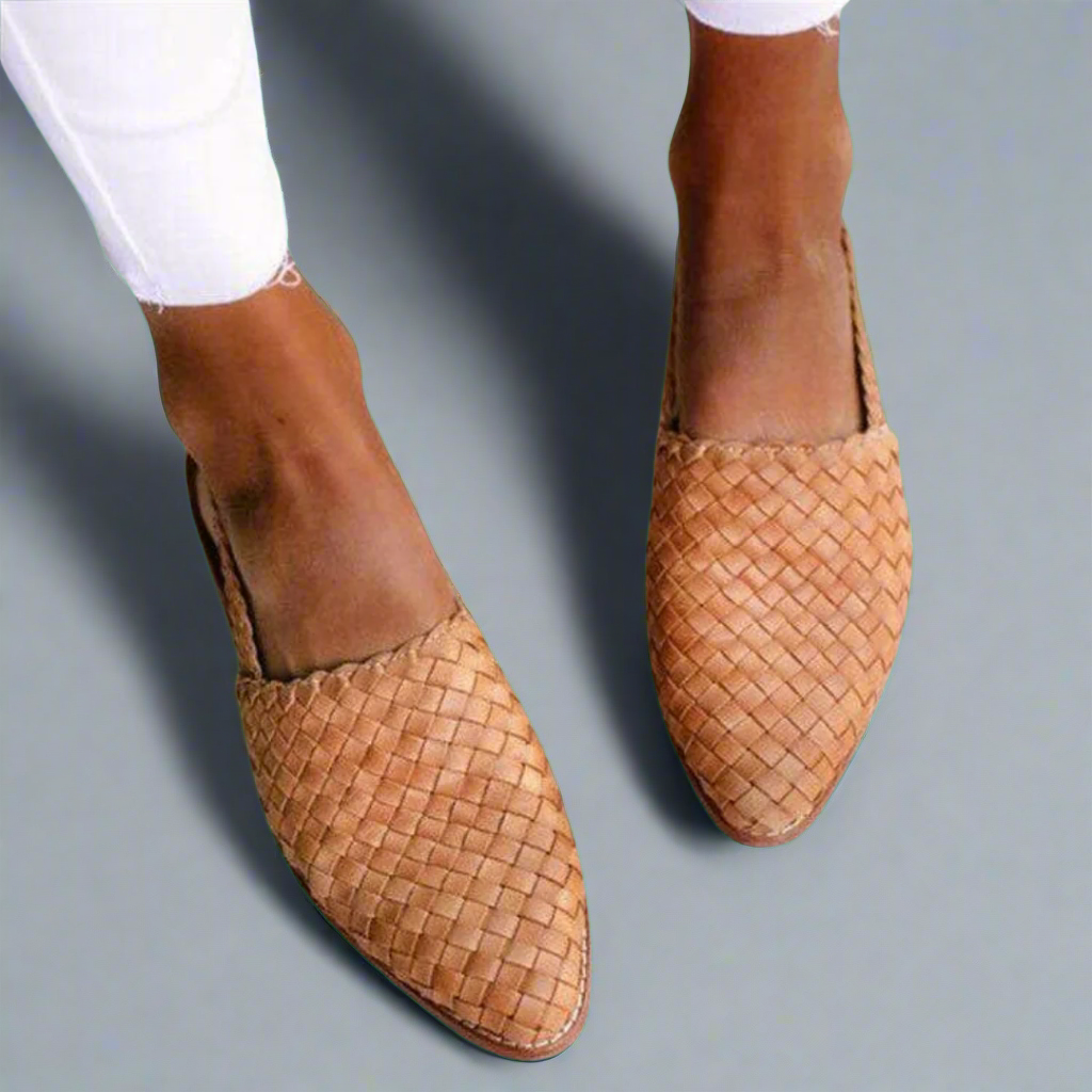Light Brown / 8 US |39 EU