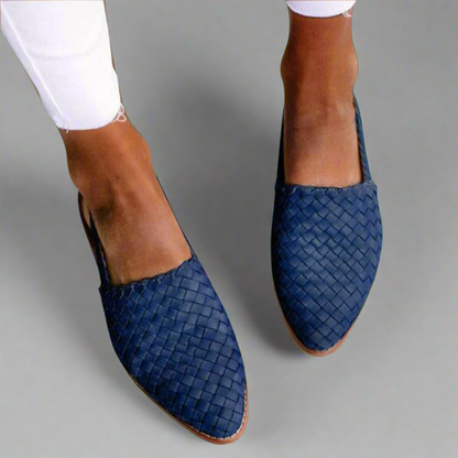 Isabella™ | Handmade Moccasins for Ultimate Comfort