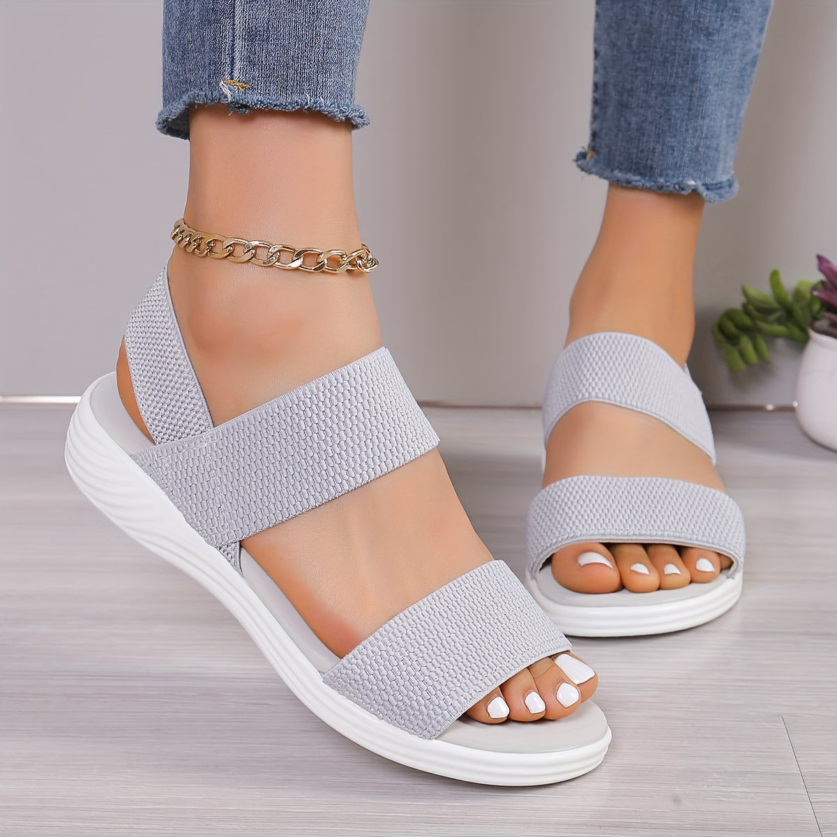 Gray / 10