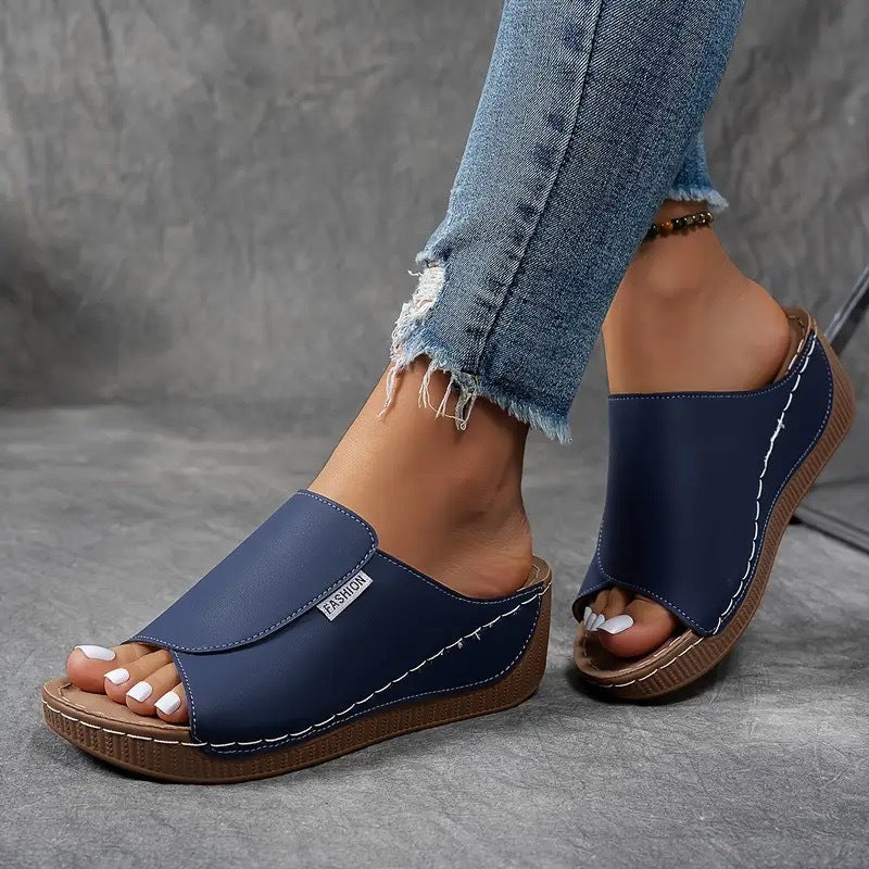 Blue / 11 US | 42 EU