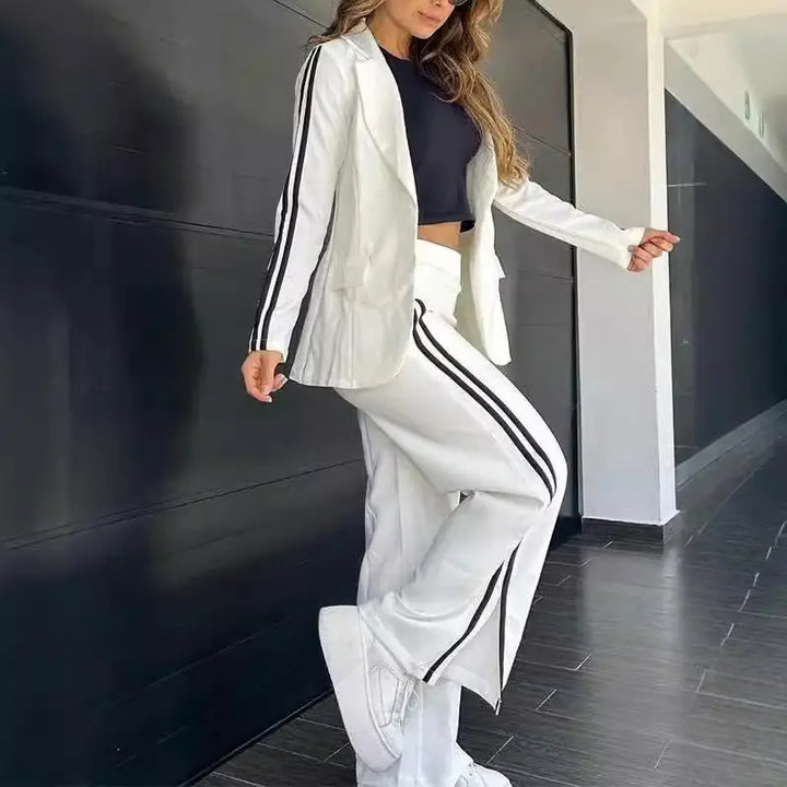 White (Almost sold out) / 3XL (18-20)