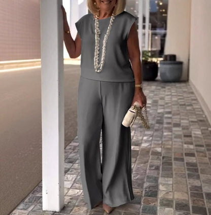 Joan™ - Elegant Comfy Set