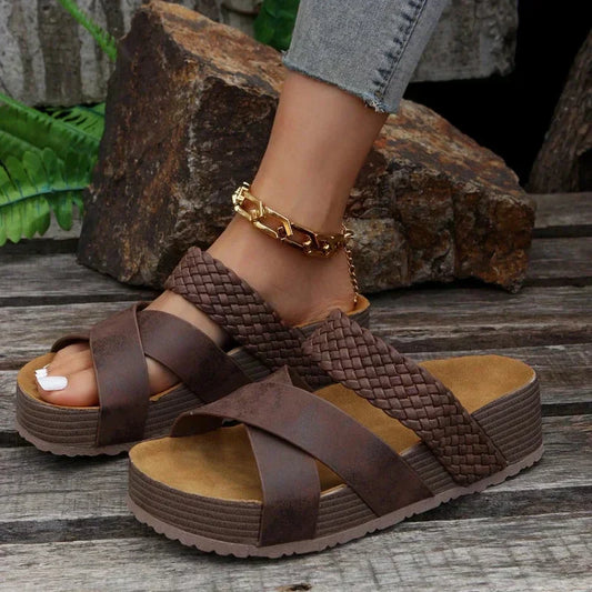 Xiomaray | Orthopedic Sandals