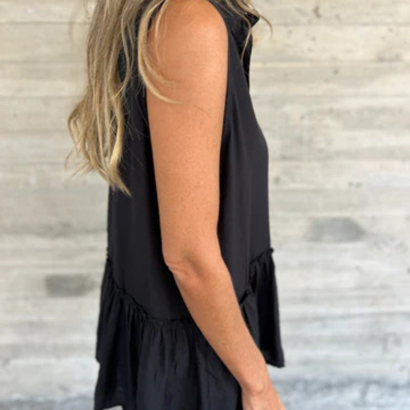Letty™ - Ruffle Buttoned Top